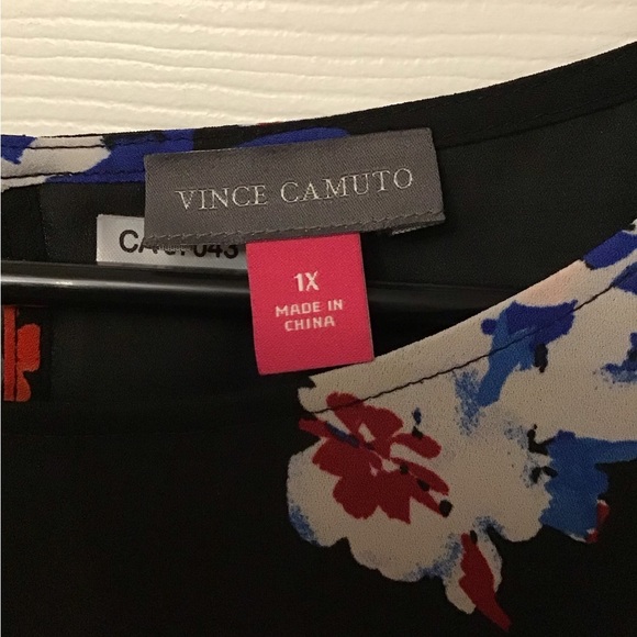 Plus Size Vince Camuto Tunic Blouse - Picture 3 of 4